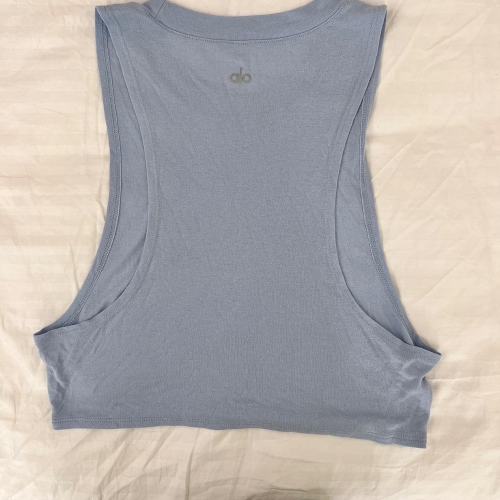 Alo Yoga Baby Blue Crop Muscle Tank Racerback Elevated Basic – S